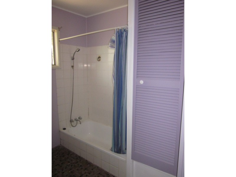 1 Kolonga Street, Woodridge QLD 4114