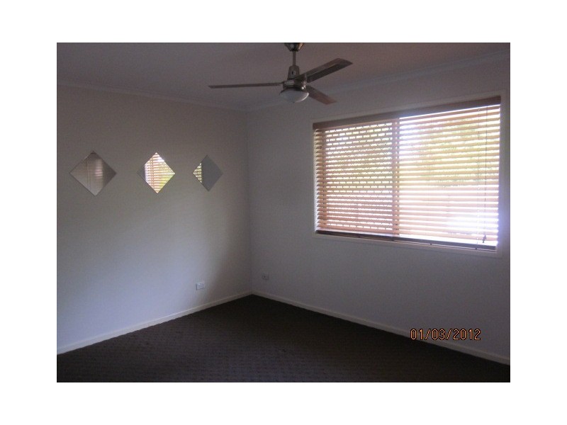 7 Emperor Court, Kingston QLD 4114