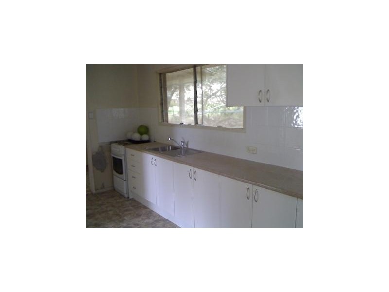 16 Henty Street, Woodridge QLD 4114