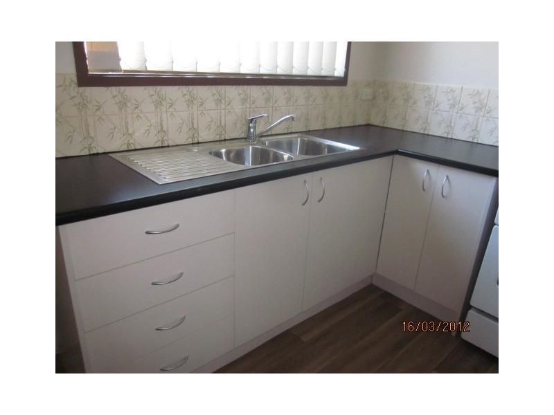 4/63 Southgate Drive, Woodridge QLD 4114