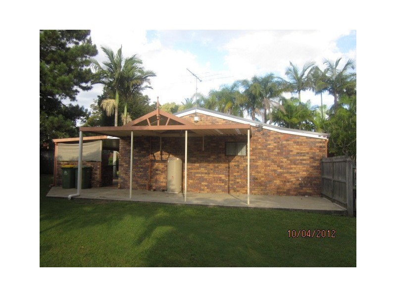 17 Oxley Circuit, Daisy Hill QLD 4127