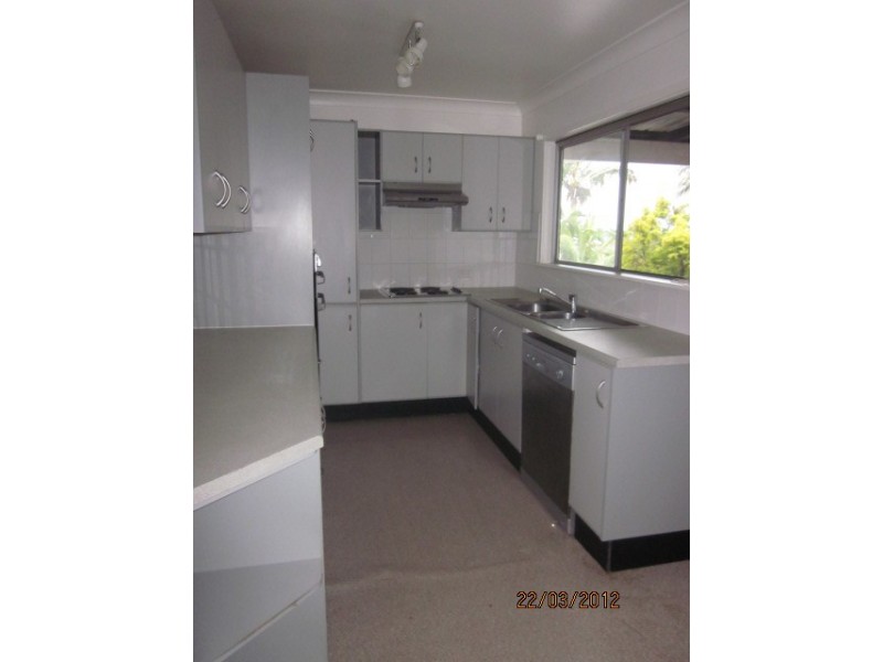 15 Peel Street, Redland Bay QLD 4165