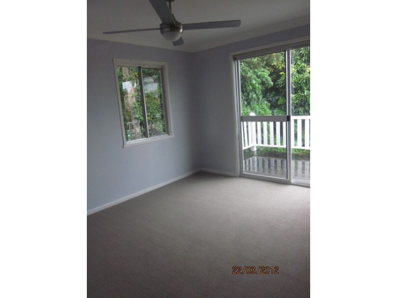 15 Peel Street, Redland Bay QLD 4165