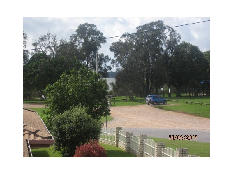 15 Peel Street, Redland Bay QLD 4165