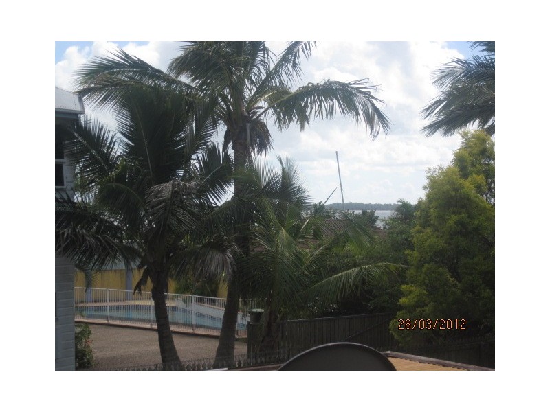 15 Peel Street, Redland Bay QLD 4165