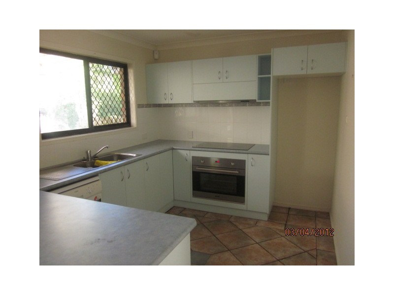 8 Felice Street, Daisy Hill QLD 4127