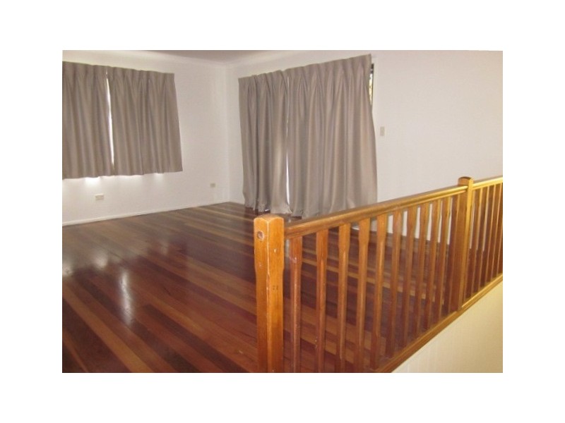 135 Barbarella Drive, Springwood QLD 4127