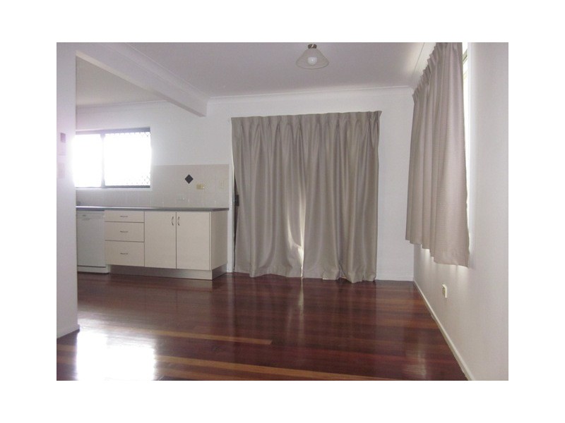 135 Barbarella Drive, Springwood QLD 4127