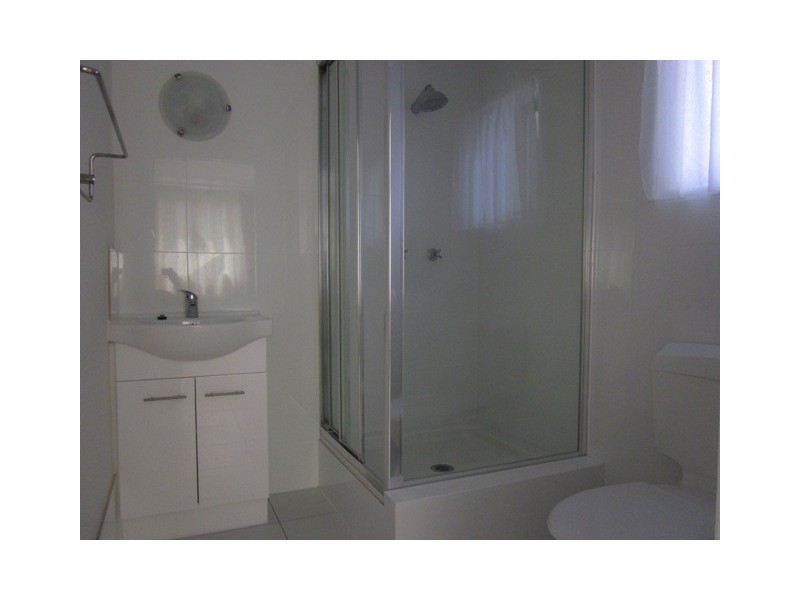 135 Barbarella Drive, Springwood QLD 4127