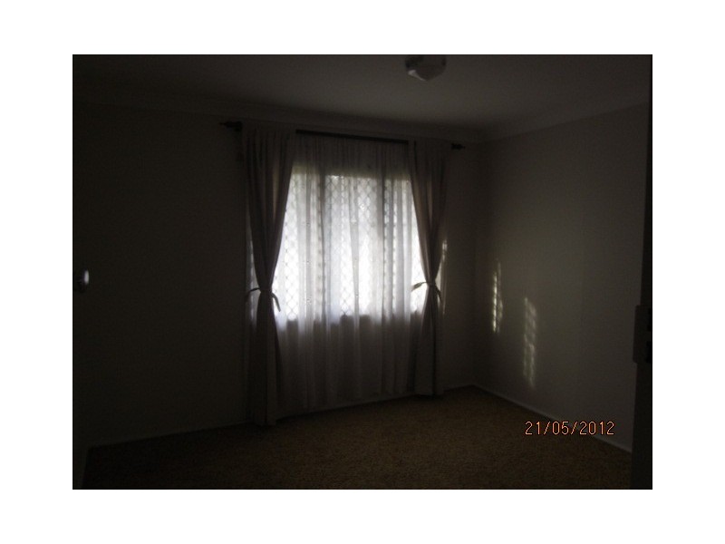 6 Lawson Street, Woodridge QLD 4114