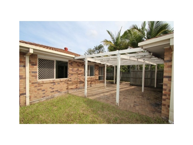 2 Lake Amaroo Court, Logan Reserve QLD 4133