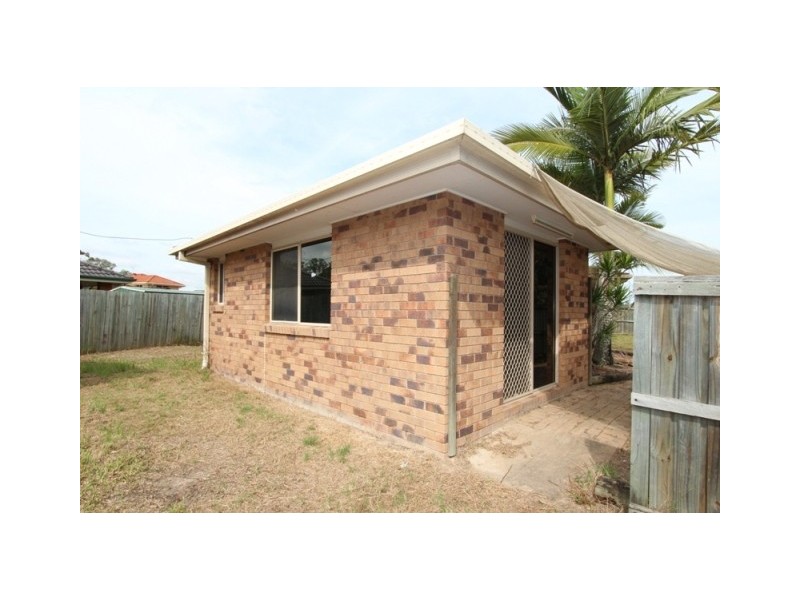 2 Lake Amaroo Court, Logan Reserve QLD 4133