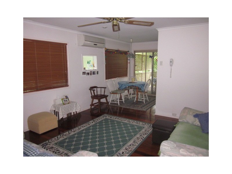 13 Rowan Street, Slacks Creek QLD 4127