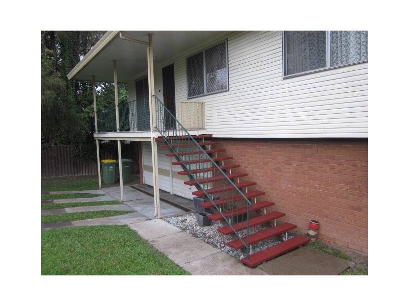 13 Rowan Street, Slacks Creek QLD 4127
