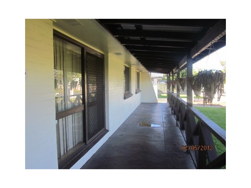 16 Collard Street, Slacks Creek QLD 4127