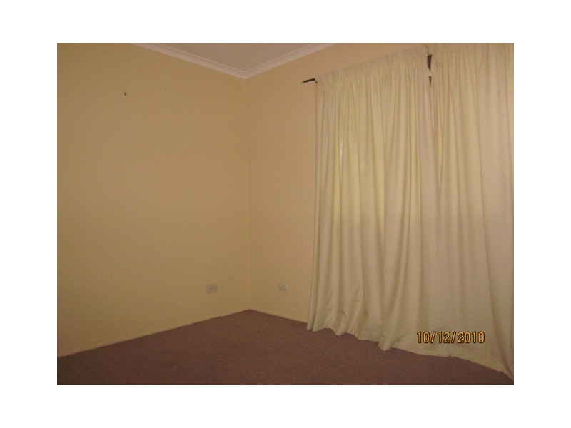 8 Juanita Grove, Springwood QLD 4127