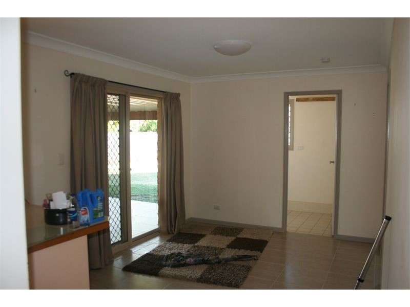 26 Hanlon Street, Tanah Merah QLD 4128