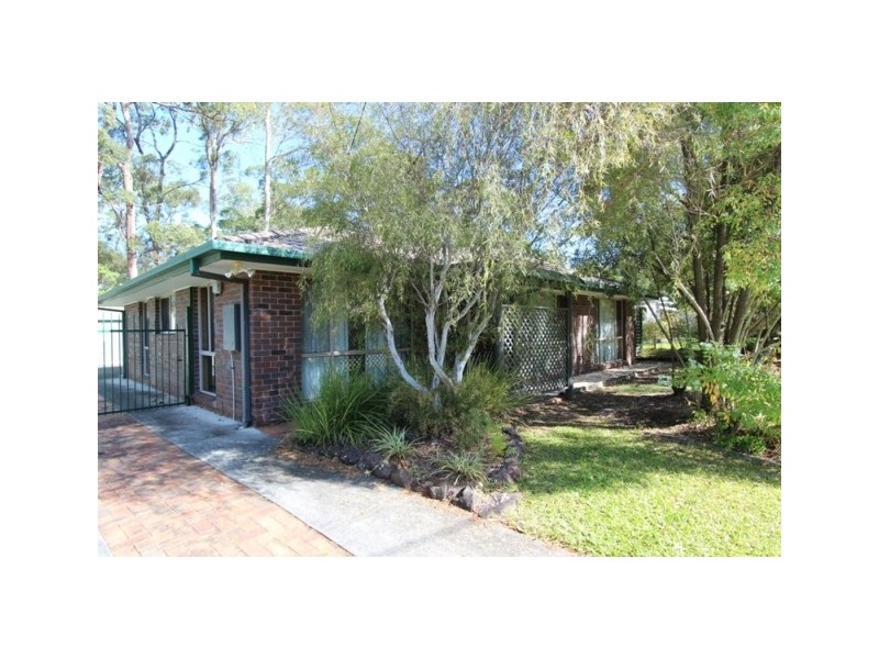 3 Bron Court, Loganlea QLD 4131