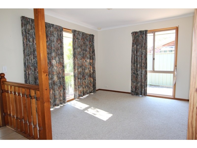3 Bron Court, Loganlea QLD 4131