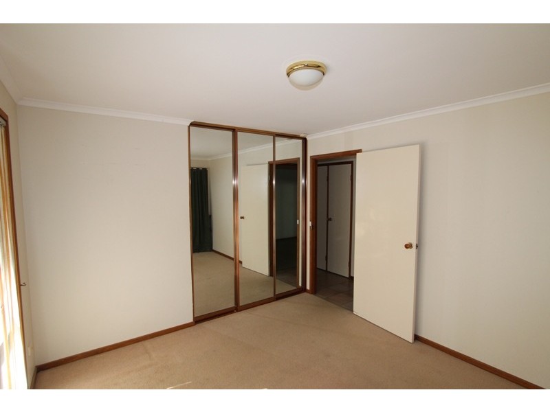 3 Bron Court, Loganlea QLD 4131