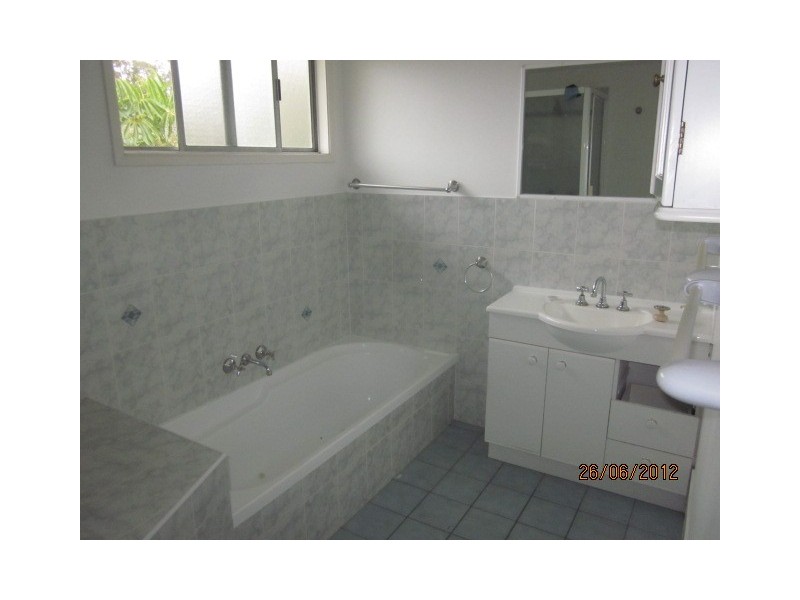 19 Mikaga Crt, Woodridge QLD 4114