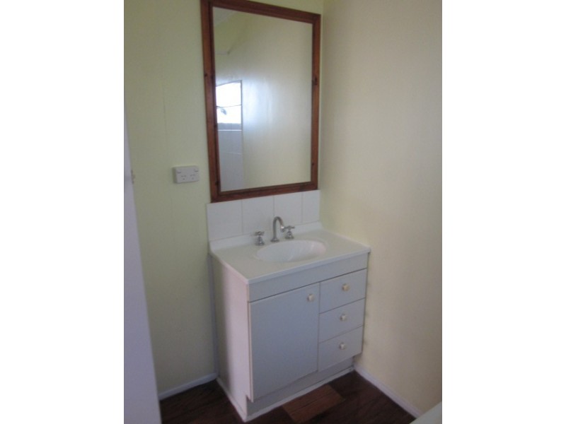 9 Gwinear Street, Kingston QLD 4114