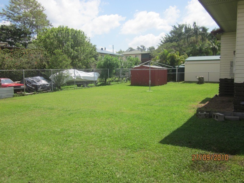 6 Lawson Street, Woodridge QLD 4114