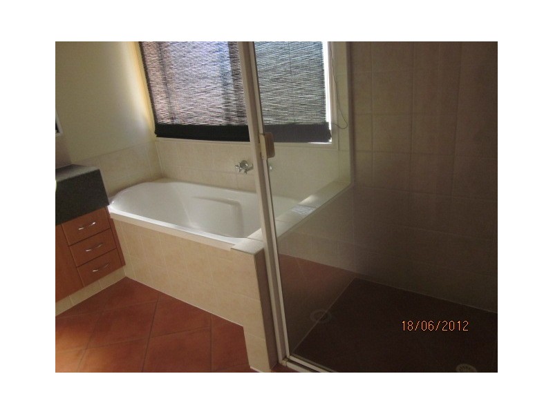 20 Stockwellia Street, Meadowbrook QLD 4131