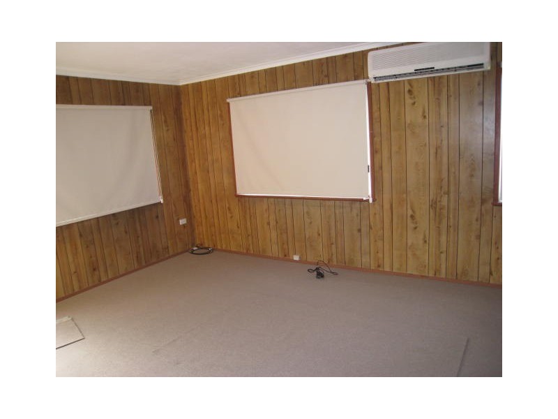 472 Kingston Road, Kingston QLD 4114