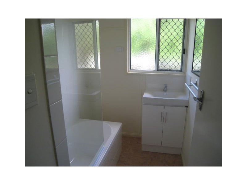 472 Kingston Road, Kingston QLD 4114