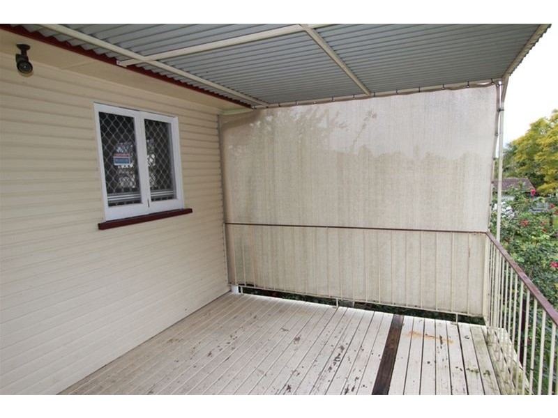 44 Camelia Avenue, Logan Central QLD 4114