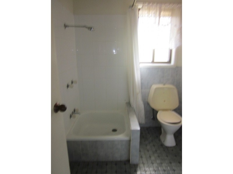 5/28 Charles Ave, Woodridge QLD 4114