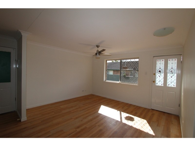 2/82 Ewing Road, Woodridge QLD 4114