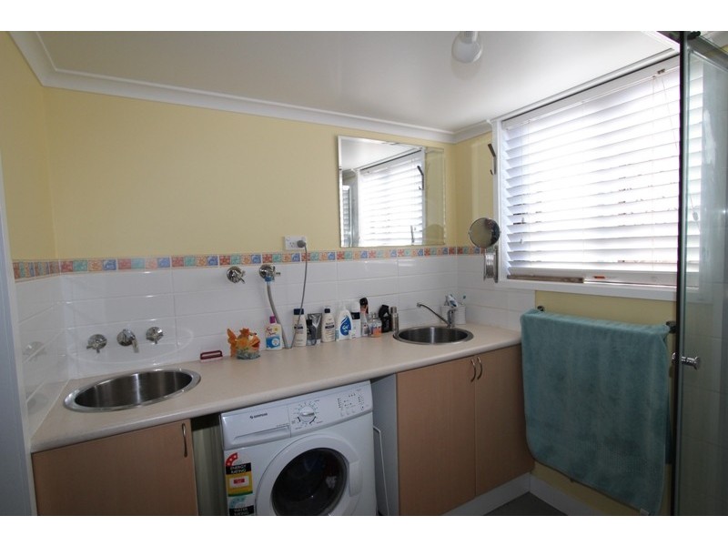 2/41 Defiance Road, Woodridge QLD 4114