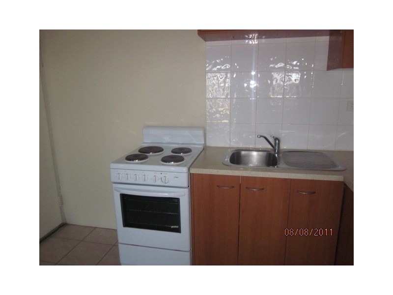 1/84 Railway Parade, Woodridge QLD 4114