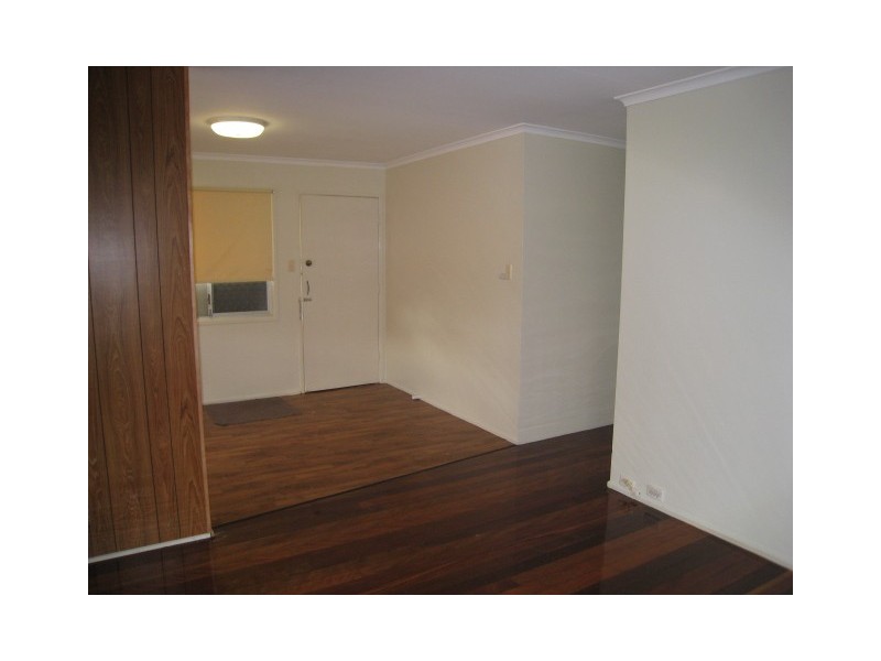 1 Balmoral Street, Slacks Creek QLD 4127