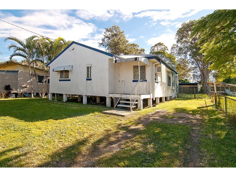 5 Elizabeth Street, Woodridge QLD 4114