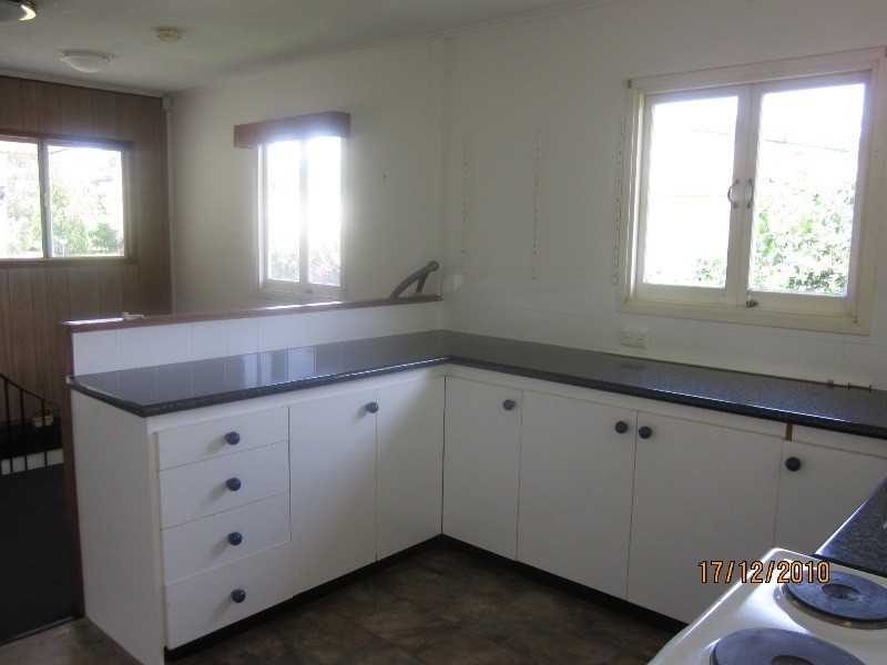 44 Camelia Avenue, Logan Central QLD 4114