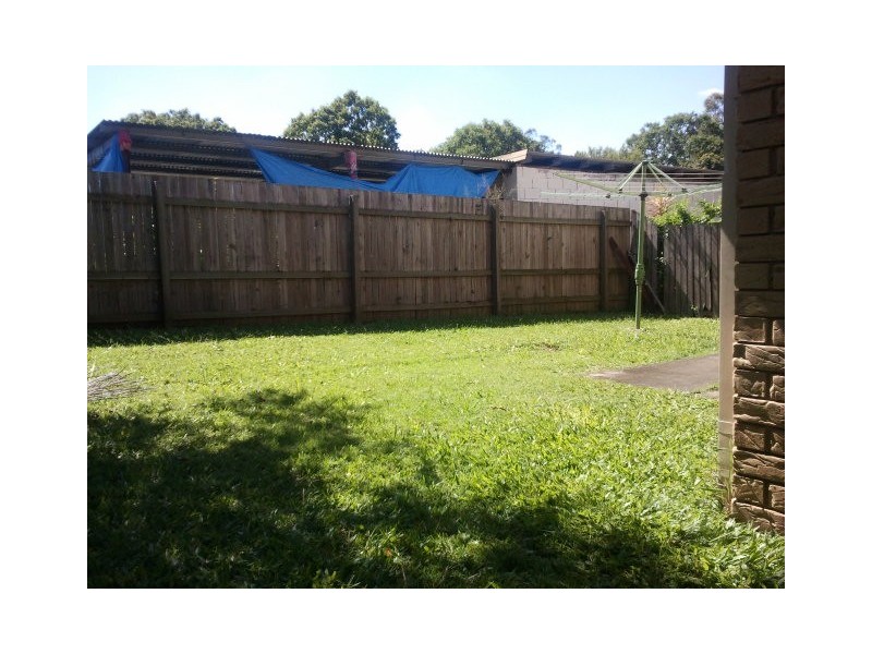 8/31 North Road, Woodridge QLD 4114