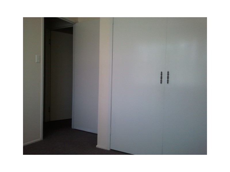 8/31 North Road, Woodridge QLD 4114