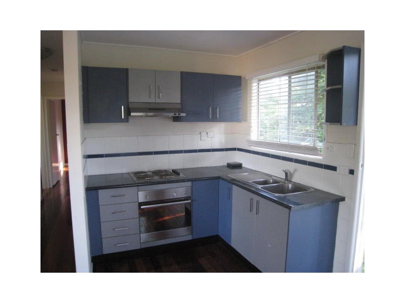 10 Claverton Street, Woodridge QLD 4114
