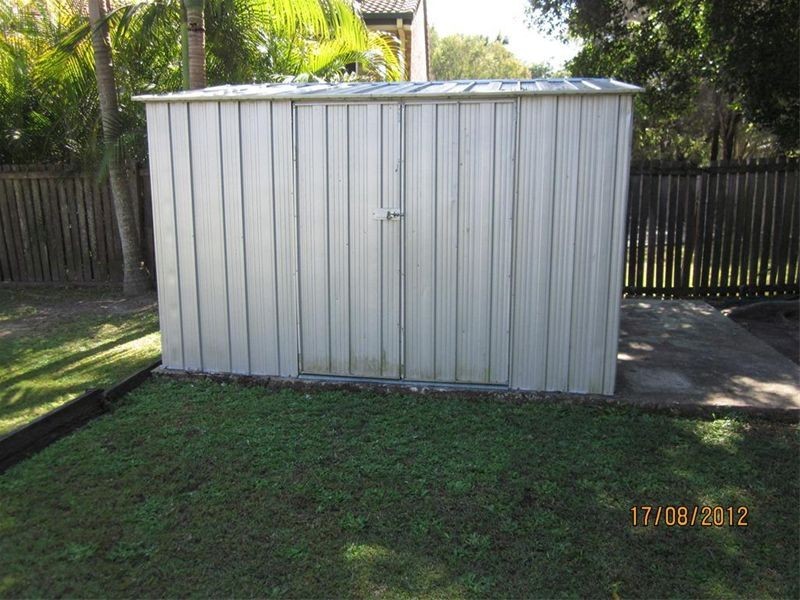 9 Willow Street, Woodridge QLD 4114