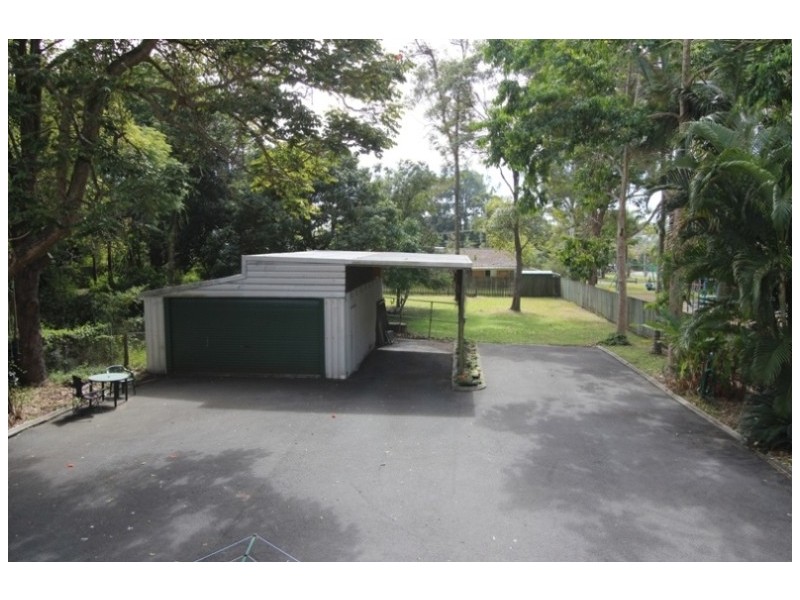 42 Paradise Road, Slacks Creek QLD 4127