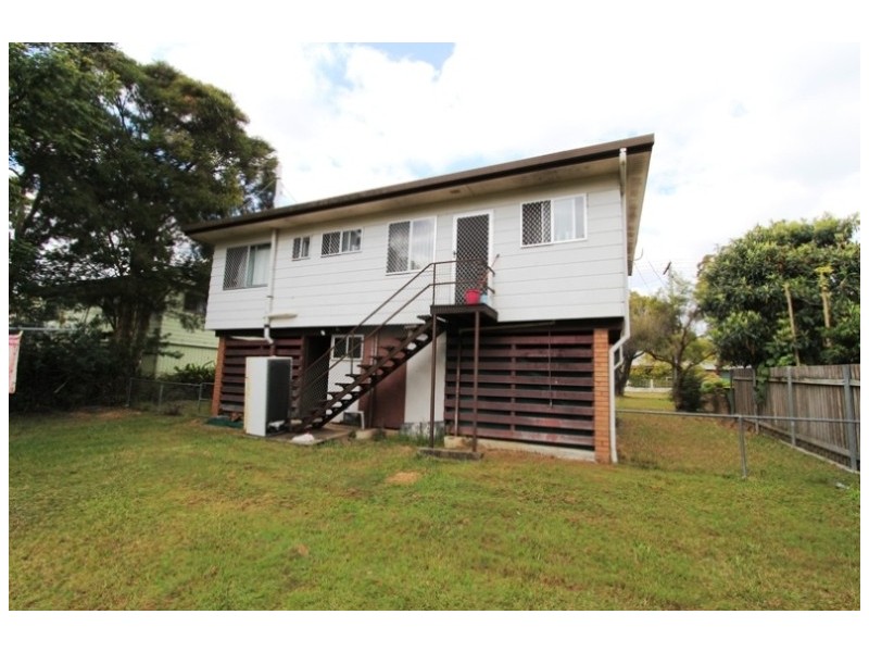 27 Bellatrix Street, Kingston QLD 4114