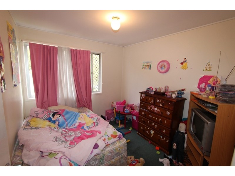 27 Bellatrix Street, Kingston QLD 4114