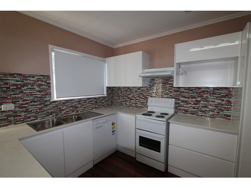 31 Elm Avenue, Woodridge QLD 4114