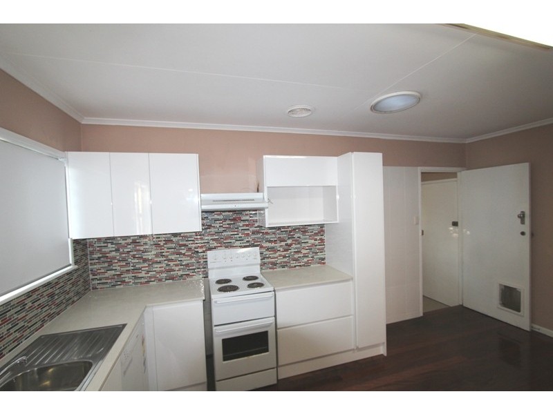 31 Elm Avenue, Woodridge QLD 4114