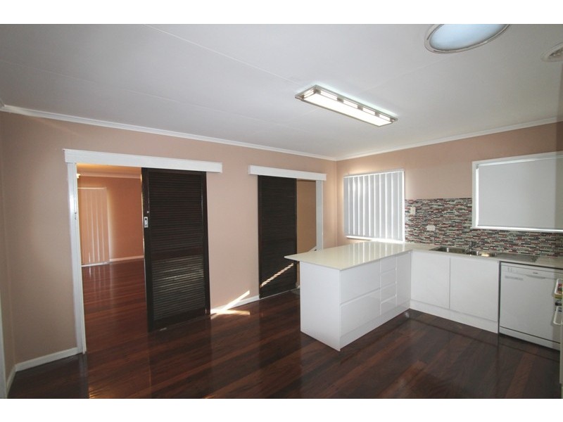 31 Elm Avenue, Woodridge QLD 4114