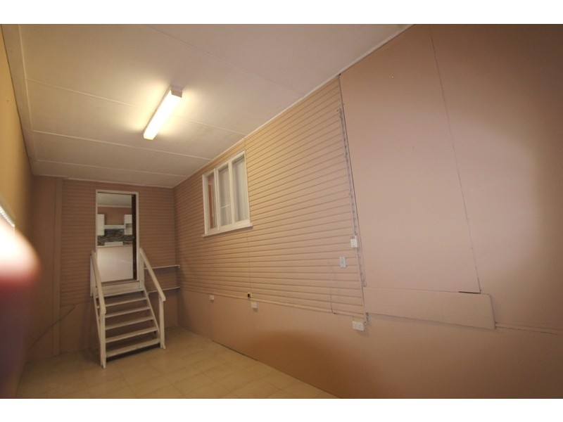 31 Elm Avenue, Woodridge QLD 4114