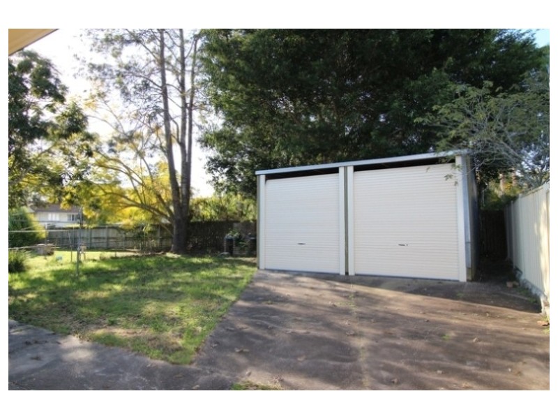 31 Elm Avenue, Woodridge QLD 4114